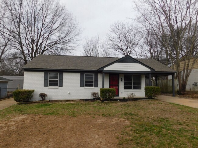 Building Photo - 8229 Ashbrook Dr