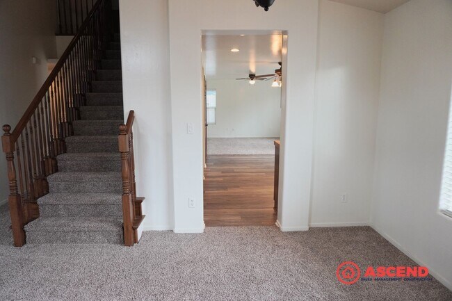 Foto del edificio - Corner Home Located in the Southwest!