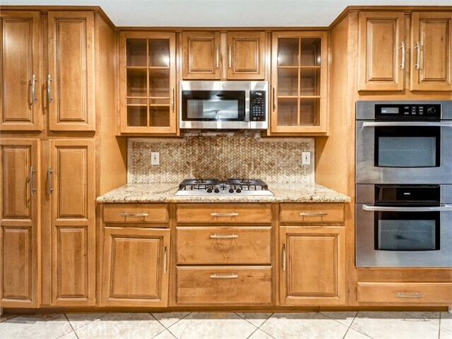 Building Photo - 76871 Castle Ct