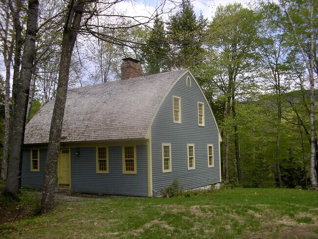 Building Photo - 25 Fischer Mountain