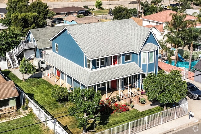 This large Prarie home fills this Colton lot.