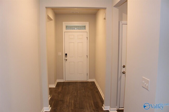 Building Photo - 13064 Belman Ln