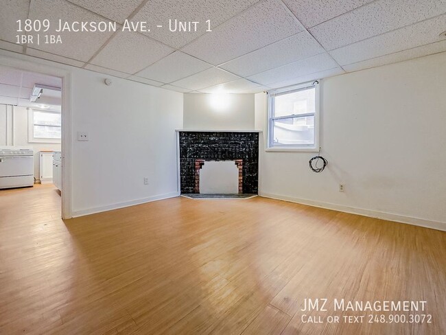 Foto del edificio - 1809 Jackson Ave