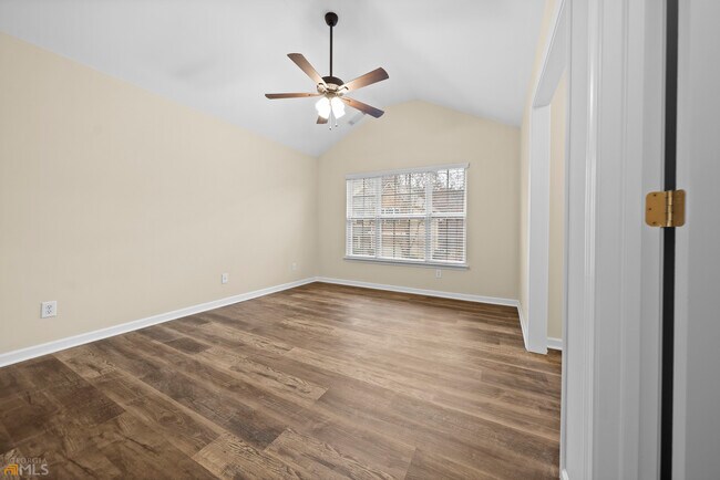 Foto del edificio - 2851 Ridgeview Dr