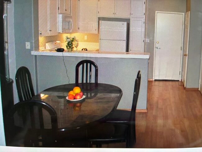 Building Photo - 25531 Schubert Cir