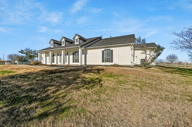 Foto del edificio - 408 Sabine Creek Rd