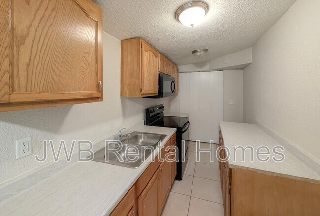 Foto del edificio - 5814 W Legrande St