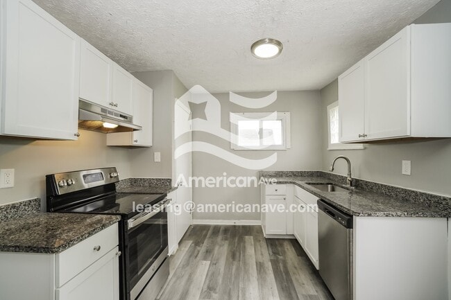 Foto del edificio - 982 E 14th Ave