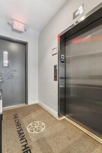 Building Photo - 126 Salem St