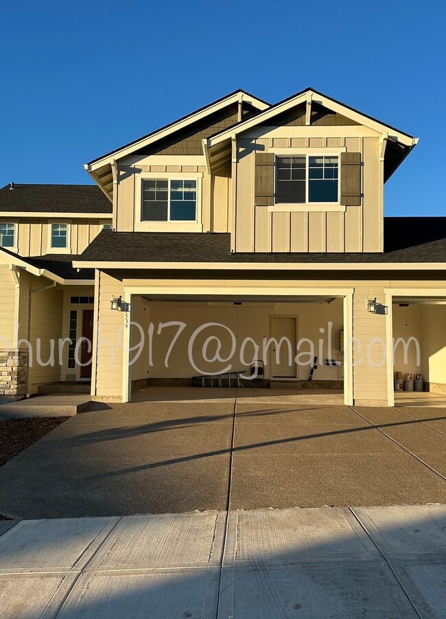 Building Photo - 37539 Sockeye St