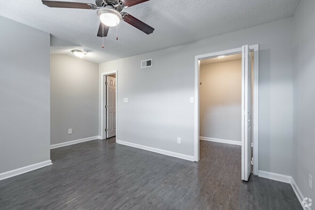 Living Area - Decatur Lofts