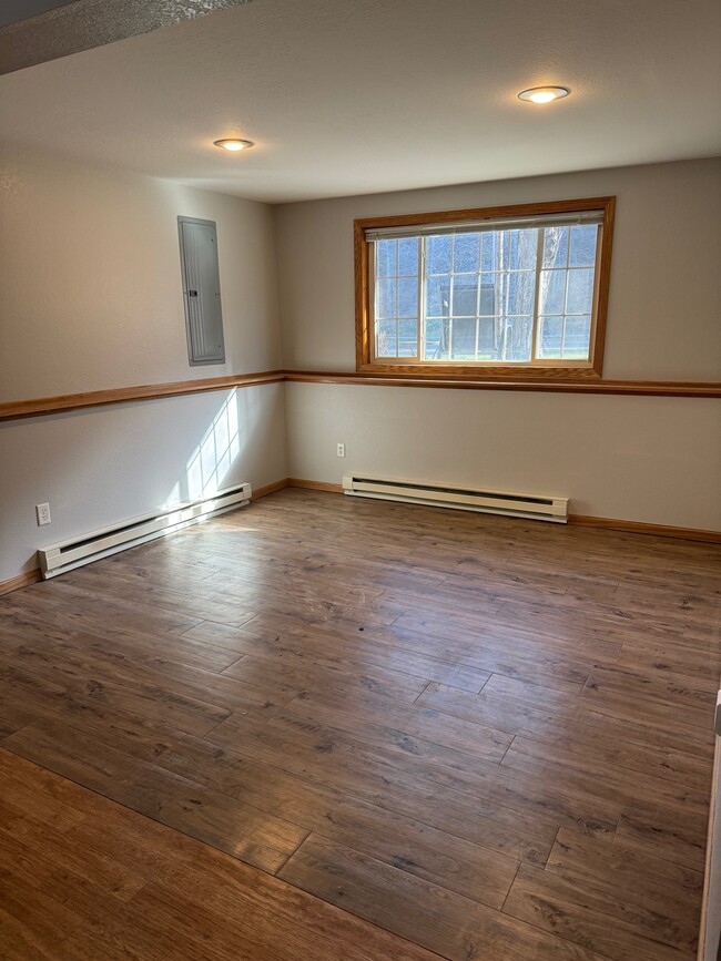 Foto del edificio - 407 Glenwood Ave