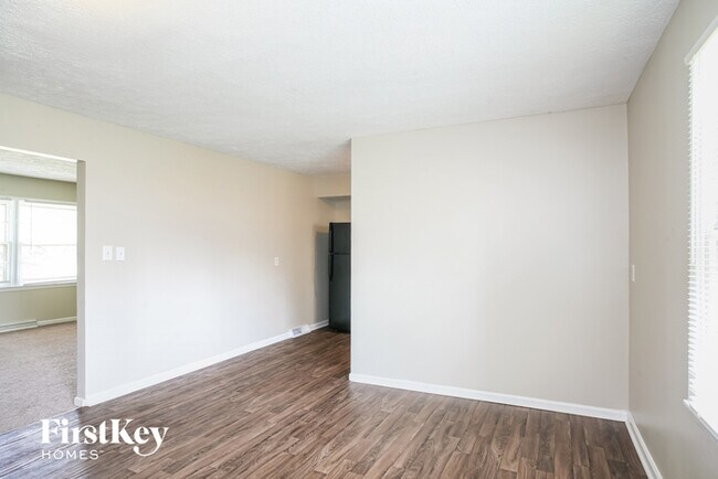 Building Photo - 4365 Swanson Dr