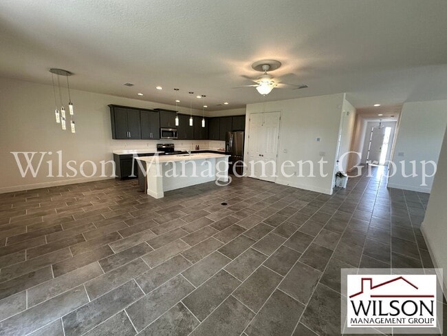 Building Photo - 484 Shadow Gorge Wy