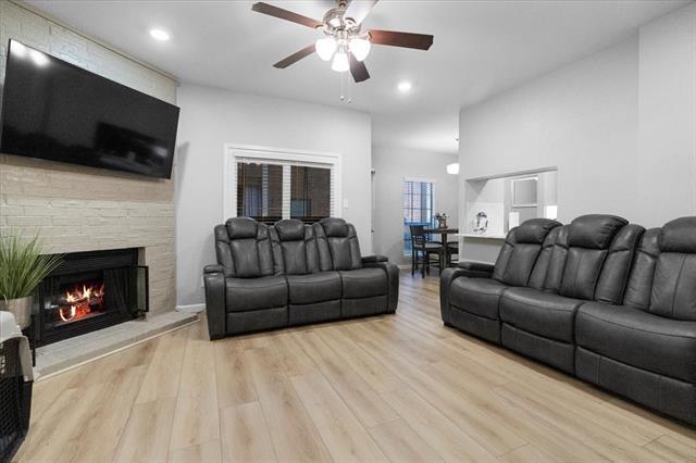 Foto del edificio - 1106 Quail Valley Ln