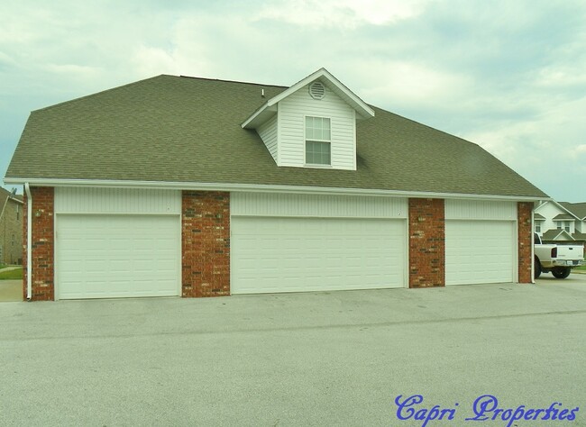 Foto del edificio - 1401 Frosty Dr