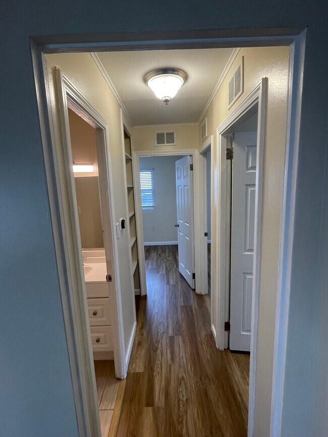 Hallway - 1105 Corrinne St