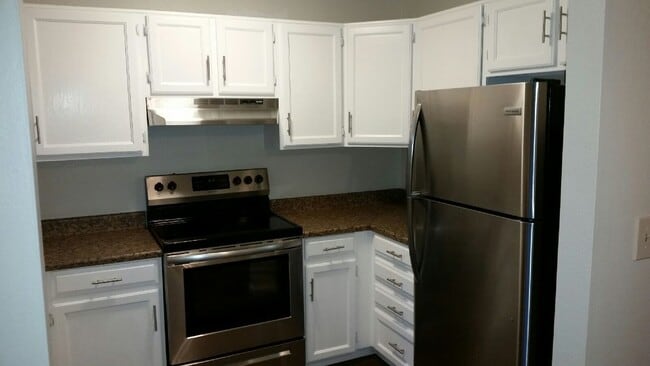 Centaur Village 3 Bedroom/2 Bath Newly Upd... - Centaur Village 3 Bedroom/2 Bath Newly Upd... House
