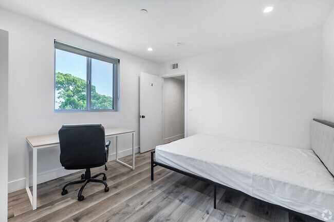 Foto del edificio - 1204 W 37th Dr