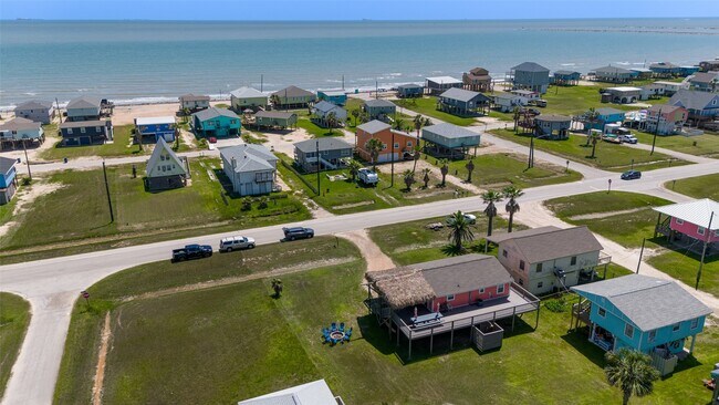 Foto del edificio - 610 Surf Dr