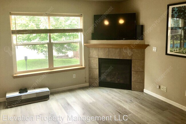 Building Photo - 3 br, 2.5 bath House - 2948 SW INDIAN CIRCLE