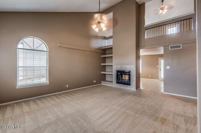 Foto del edificio - 5705 Laurel Clark Ln