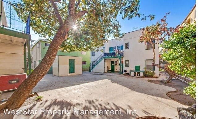 Building Photo - 1548 1/2-1548 Pine Ave