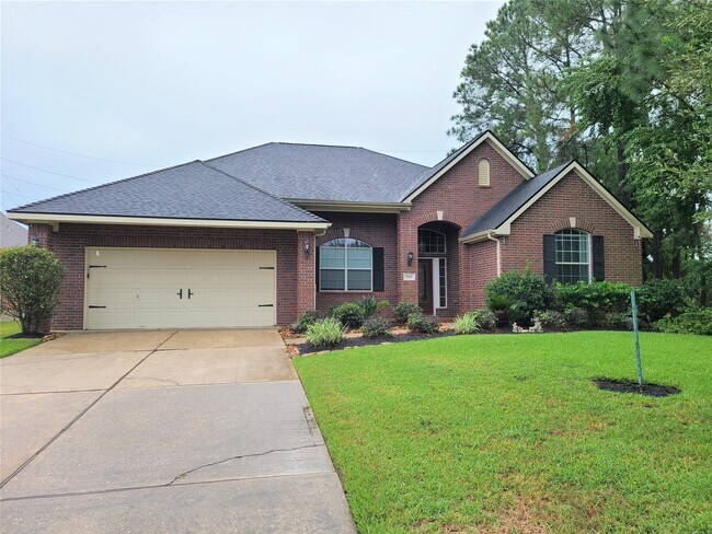 Foto del edificio - 7015 Pinefern Ln