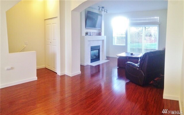 Building Photo - 5309 164th Ave SE