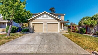 Building Photo - 4740-4744 Starbuck Ave