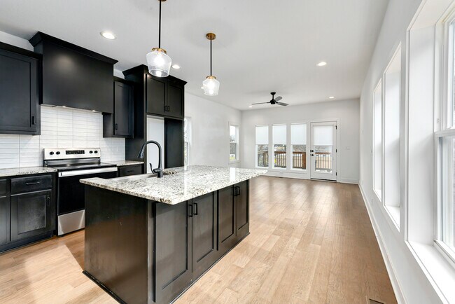 Foto del edificio - 4133 Virginia Ave