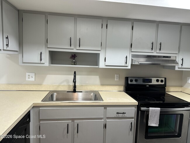 Foto del edificio - 1424 Croftwood Dr