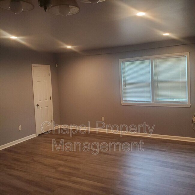 Foto del edificio - 567 Allengrove St