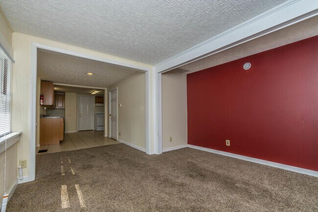 Foto del edificio - 115 E 16th St