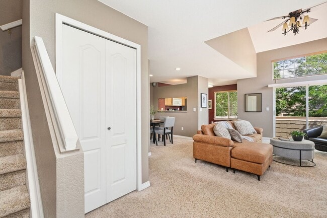 Building Photo - *$250 OFF FIRST MONTH RENT* Spacious 2 Bedroom, 1.5-bathroom Condo.