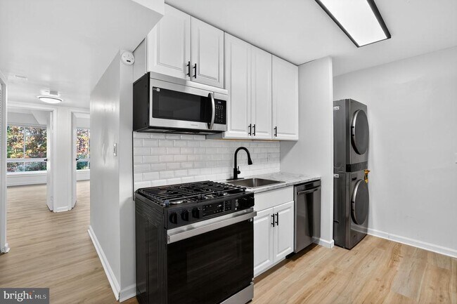 Foto del edificio - 8481 Greenbelt Rd