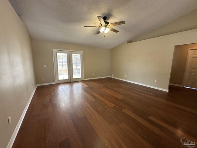 Building Photo - 703 Marlin Spike Dr