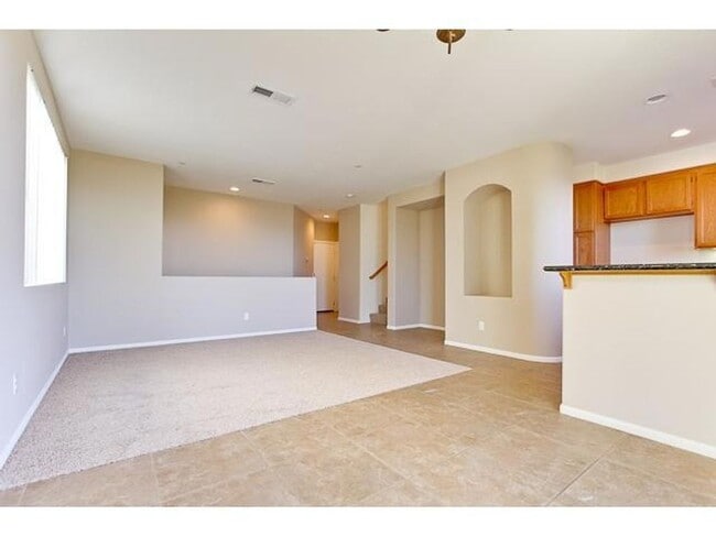Foto del edificio - 2-bedroom Townhome in Campana at Rancho Co...