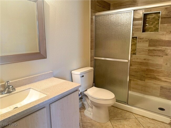 Foto del edificio - 555 E Silverado Ranch Blvd