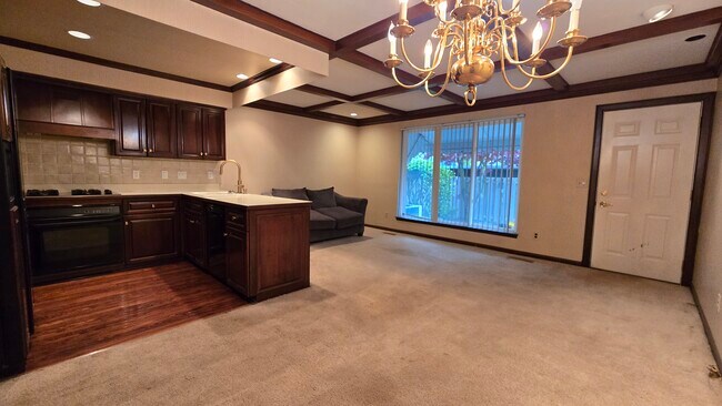 Foto del edificio - 1276 Woodbridge St