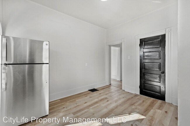 Building Photo - 3 br, 1 bath House - 115 W Cherryhill Street