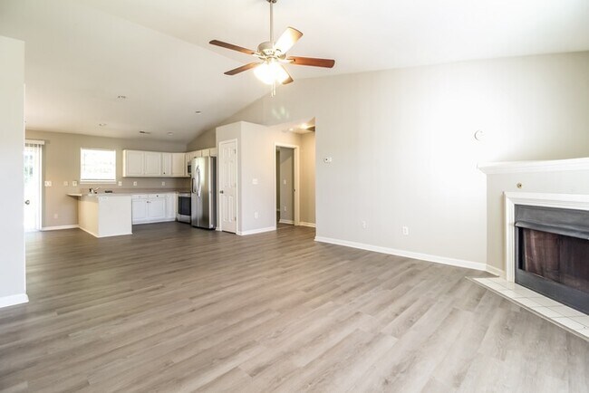 Foto del edificio - Cute 3 Bedroom, 2 Bathroom Home