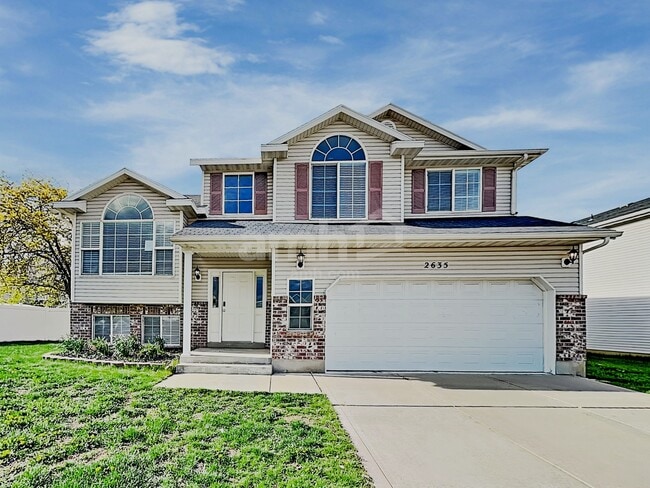 Building Photo - 2635 W 4100 S