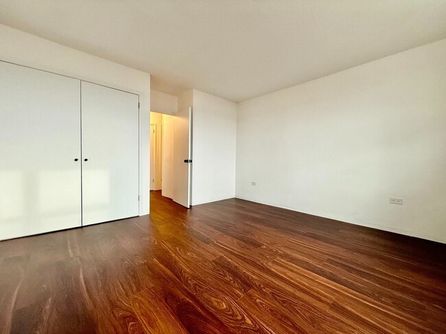 Foto del edificio - 820 Colgate Ave