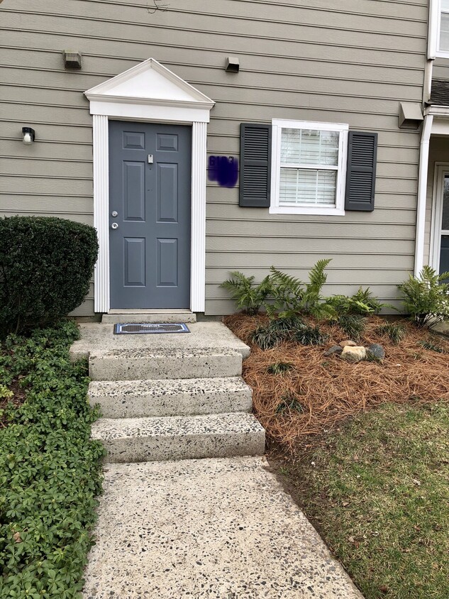 6103 Heathstone Ln Unit SouthPark Condo, Charlotte, NC 28210 Condo for Rent in Charlotte, NC