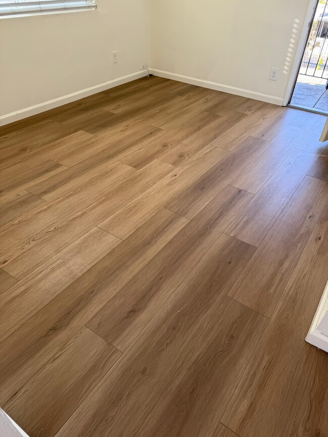 Foto del edificio - 5436-4 Imperial Ave