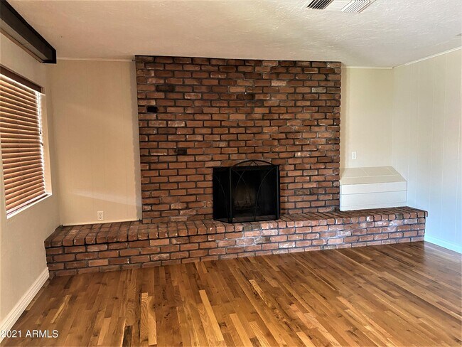 Foto del edificio - 7429 E Almeria Rd