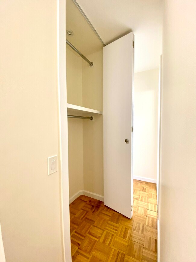 Foto del edificio - 511 E 78th St