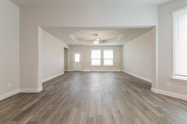 Foto del edificio - 1121 Knightsbridge Rd