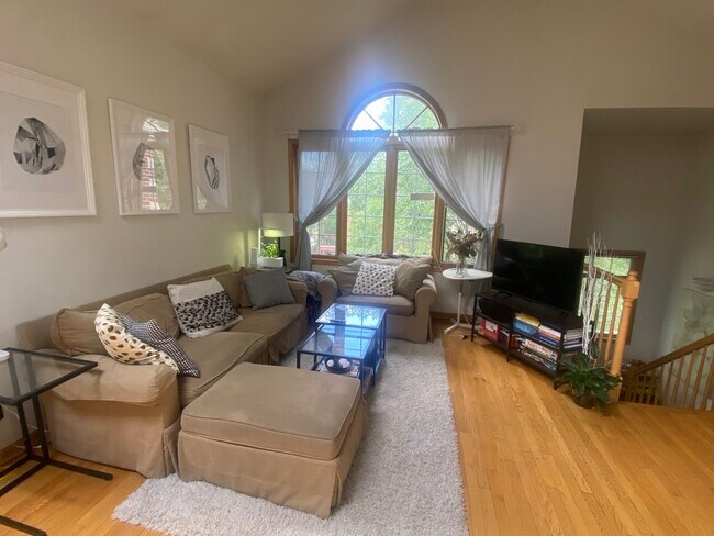 Foto del edificio - 1543 W Thomas St